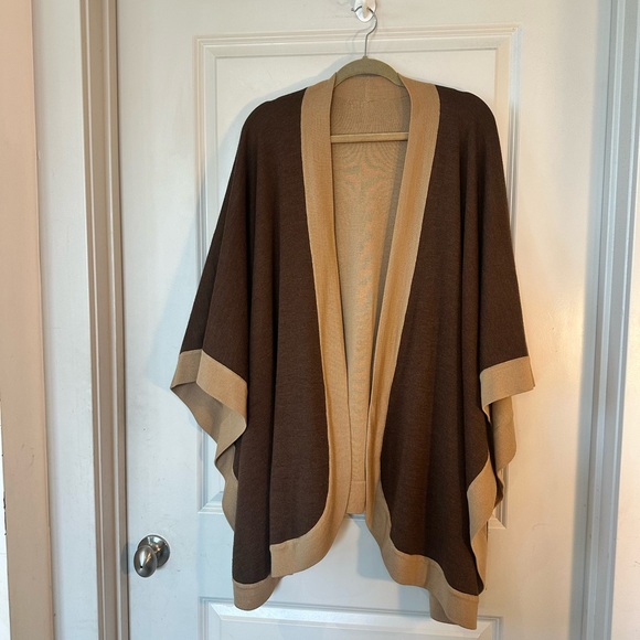 Lord & Taylor Italian Merino Wool 2 Tone Brown & Tan Poncho/Cape/Wrap/Shawl, OS - Picture 6 of 10